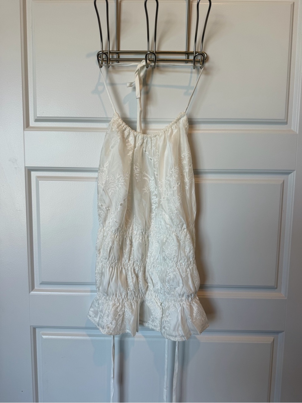 12th Tribe Lily White Eyelet Backless Halter Top M